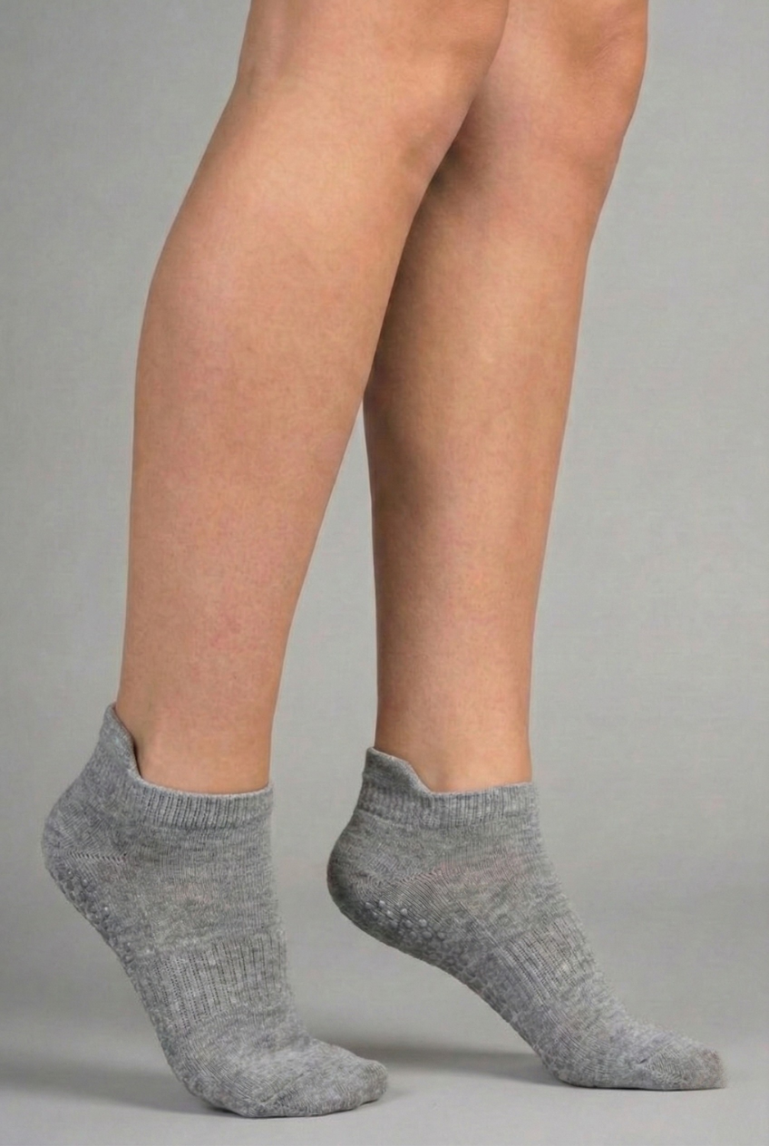 Breathable Non-Slip Grip Ankle Socks