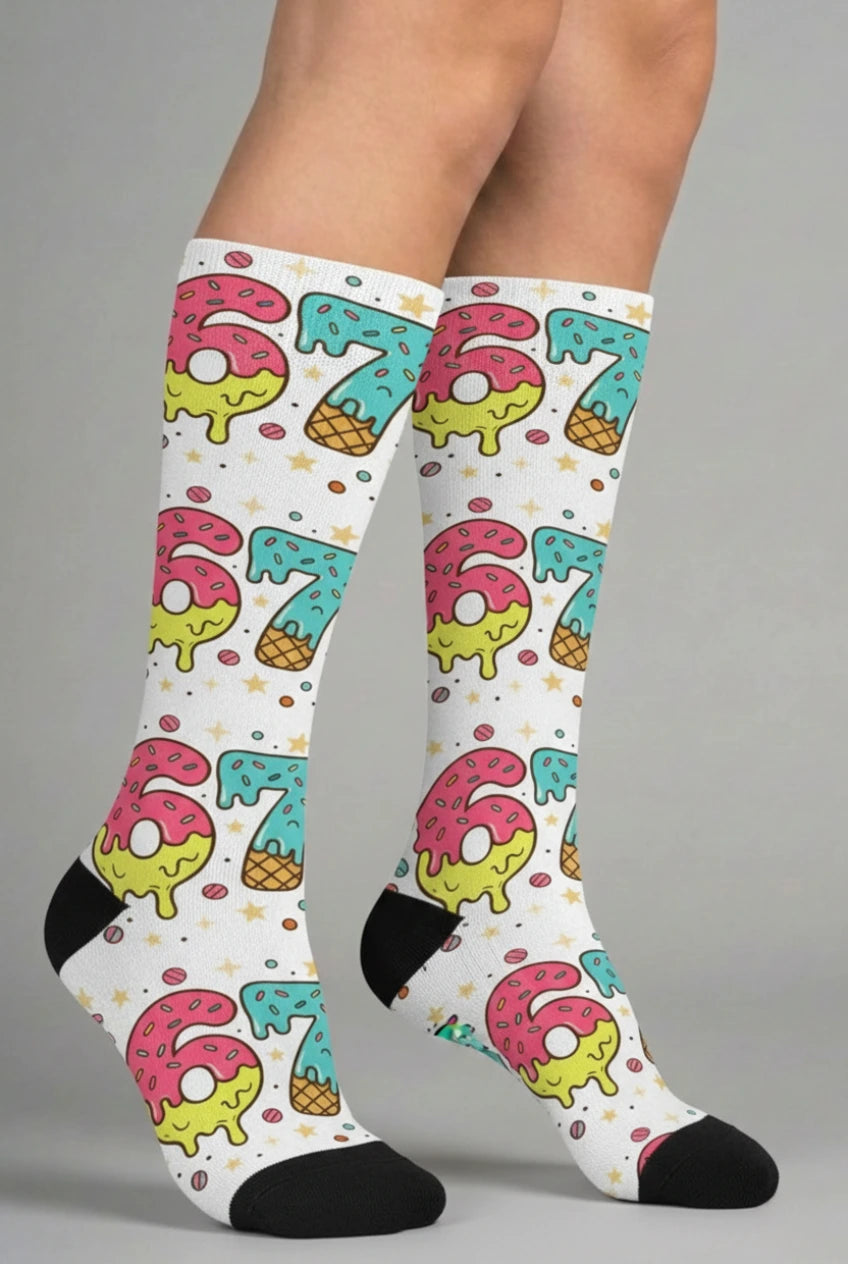 67 Donut Graphic Cushioned Comfort Crew Socks